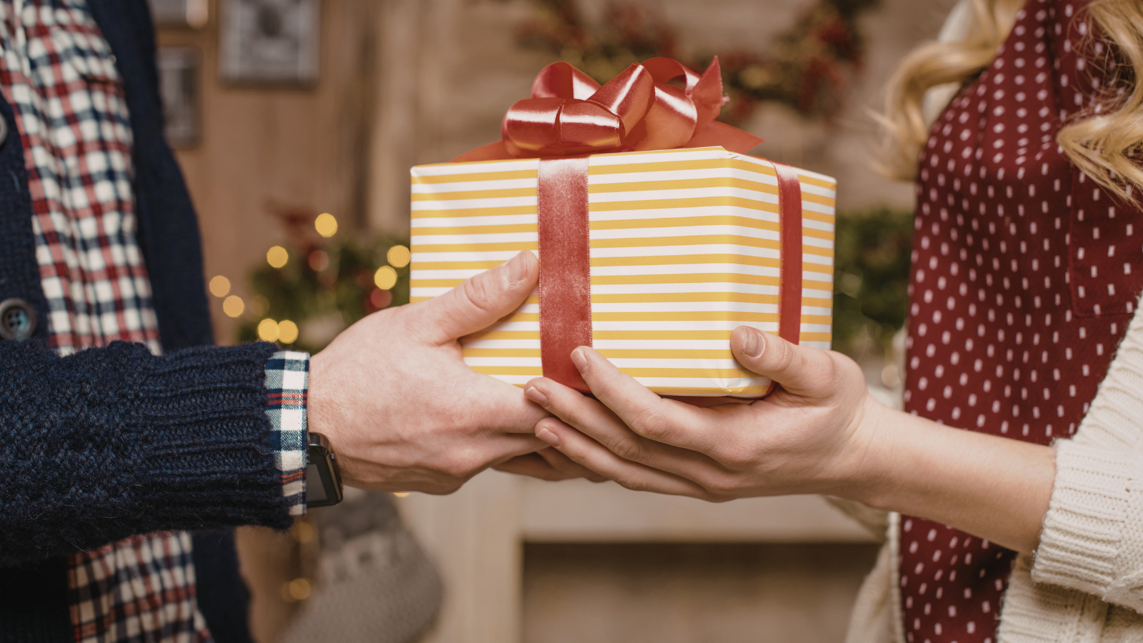 מה להביא מתנה לחג